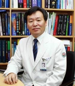 대한핵의학회한서지회장에 선임된 송호천 교수. ⓒ 전남대학교병원