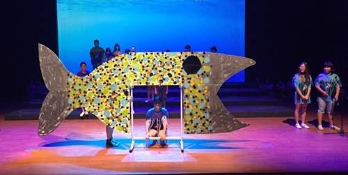 22일 여수 GS칼텍스 예울마루 소극장에서 펼쳐진 영어 뮤지컬 공연의 한 장면. ⓒ 여수교육지원청