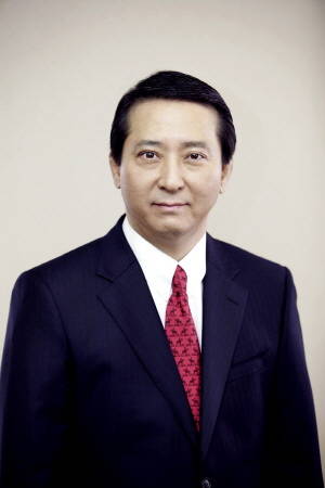 LG유플러스는 27일 오후 5시에 열린 이사회를 통해 권영수 LG화학 사장을 새 CEO로 선임했다. ⓒ LG유플러스