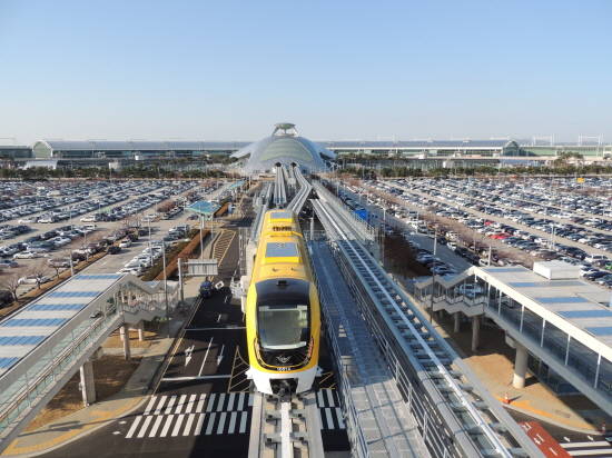 인천국제공항 ~ 용유역 구간에서 운행되는 현대로템 자기부상열차. Ⓒ 현대로템