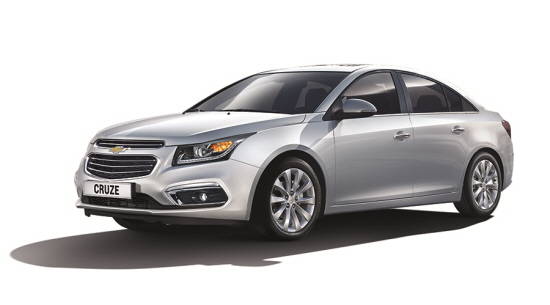 준중형 차급을 뛰어넘는 내외관 스타일, 다이내믹한 주행성능 등을 바탕으로 호평을 받는 크루즈. ⓒ 한국GM