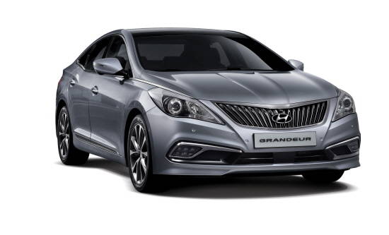 현대자동차가 그랜저 탄생 30주년을 기념해 그랜저 컬렉션 트림을 새롭게 선보였다. ⓒ 현대자동차