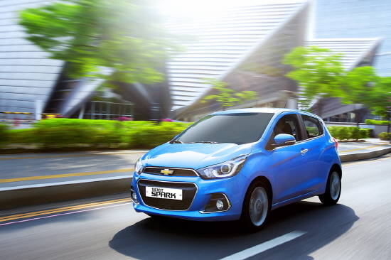 지난해 하반기 출시된 스파크는 지난 2월부터 '경차판매량 1위'에 등극하면서 '국민경차' 타이틀을 굳건히 지켜냈다. Ⓒ 한국GM