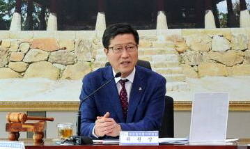 이희원 부시장이 위원회를 주재하고 있다. ⓒ 광주시청