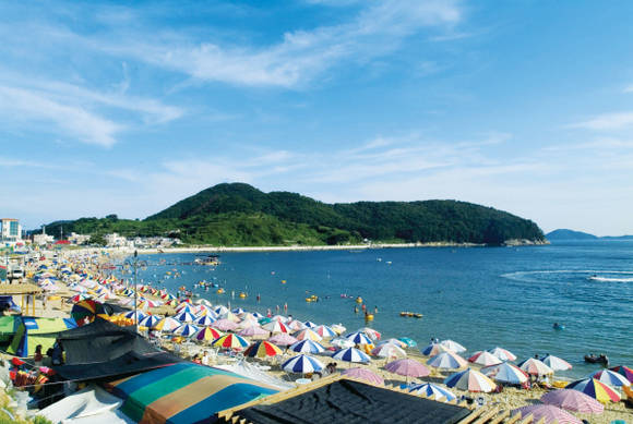 거재 구조라 해수욕장. ⓒ 경남도보건환경연구원