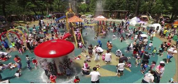 김해시 무더위 기후 쉼터 테마공원 내 '물놀이시설'. ⓒ 프라임경제