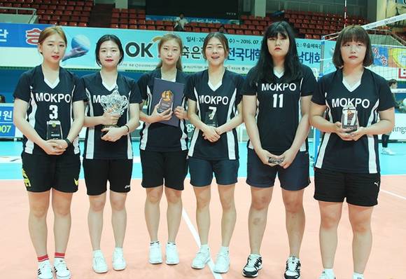 OK저축은행배 대학배구대회에서 우승한 목포과학대 선수들. ⓒ 전남도체육회