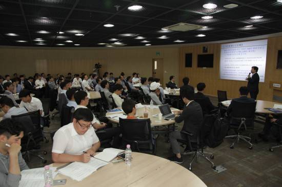 철강업계와 건설업계는 건설공사 시 안전 확보라는 공동목표를 세워 세미나를 진행했다. ⓒ 철강협회