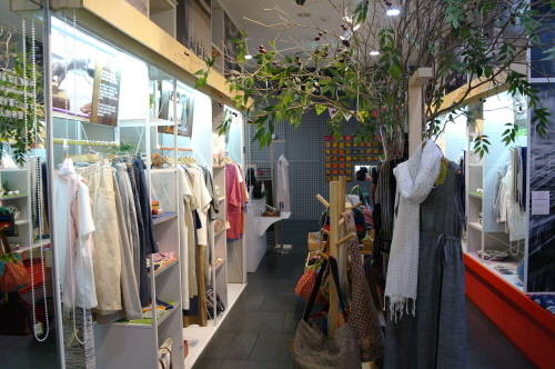 커피와 의류, 수공예품 등 다양한 공정무역 제품들이 소비자들을 기다린다. ⓒ 프라임경제