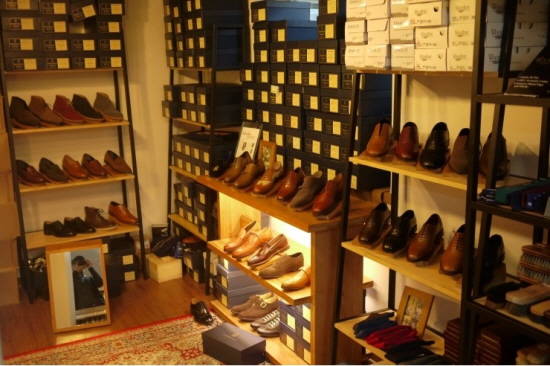 오늘 신었던 구두를 내일 다시 신는 것은 최대한 피해야 한다. = 노병우 기자