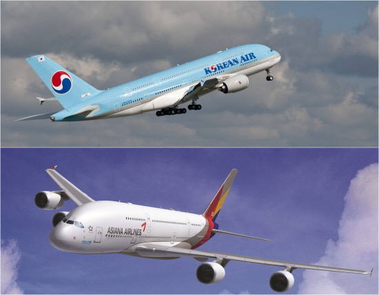 국내 양대 대형항공사인 대한항공과 아시아나항공의 재무건전성에 대한 우려가 지속되고 있다. ⓒ 각사
