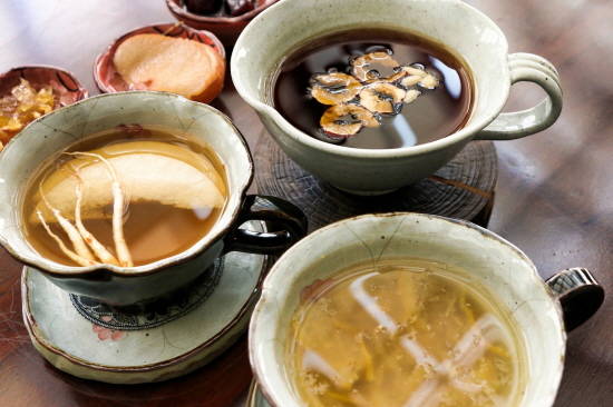 롯데호텔부산 더라운지 한방 전통차 3종 ⓒ 롯데호텔부산