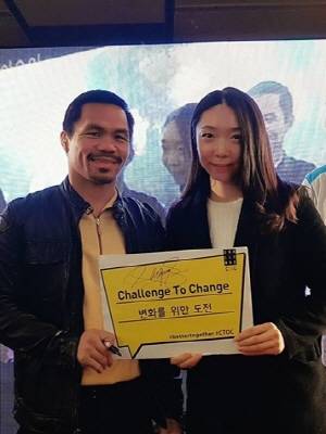 25일 장은하 대표가 필리핀 복싱영웅 매니 파퀴아오를 만났다. ⓒ CTOC