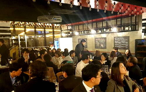 미디어 실천 비영리단체 휴먼에이드가 22일 서울 강남구에 위치한 '미트바 바루미치'에서 개최한 '제2회 도네이션파티' 현장. 각계각층 주요인사 70여명이 자리를 가득 메웠다. ⓒ 프라임경제