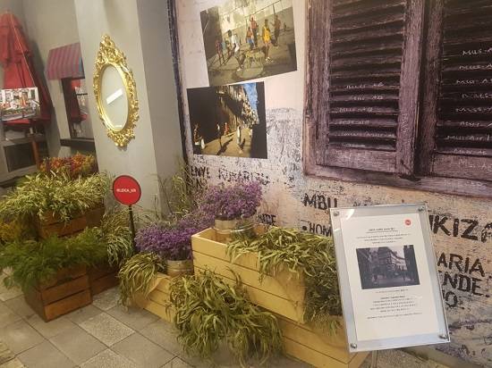 라이카 랜드의 측면. M10으로 찍은 사진들이 전시돼 있다. = 임재덕 기자