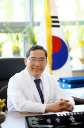 윤택림 전남대병원장. ⓒ전남대병원