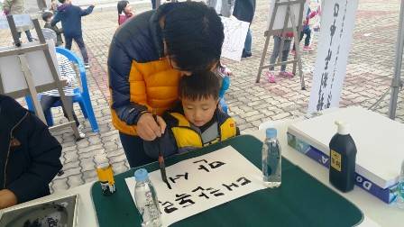 1일 관람객이 독립운동 한마당에 참여하고 있는 모습. ⓒ 여주도시관리공단