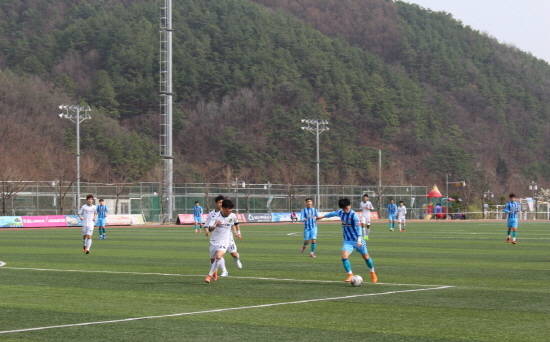 양평FC가 8일 탄탄한 수비로 한 점차 승리를 거두며 FA컵 포함 최근 3연승의 기세를 이어나갔다. ⓒ 양평군