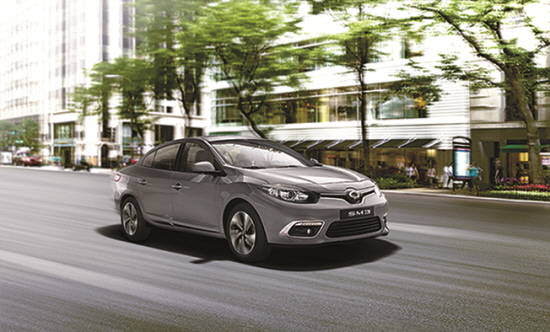 출시된 지 오랜된 르노삼성 SM3는 1500만~2000만원 초반대의 높은 가격경쟁력과 함께 검증된 내구성을 자랑하고 있으며, 다양한 첨단 안전사양을 탑재해 신혼부부 '패밀리카'로도 많은 인기를 끌고 있다. ⓒ 르노삼성자동차