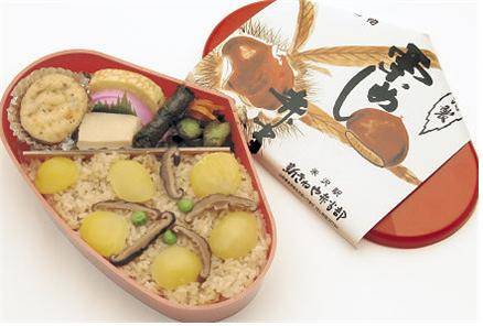 타키코미(炊込み) 밤 벤토. ⓒ 에키벤 홈페이지