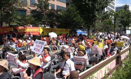 직능경제인단체총연합회가 교육부의 상지대학교 부속 직능소상공인교육원 폐원 결정에 반대하고 나섰다. ⓒ 직능경제인단체총연합회