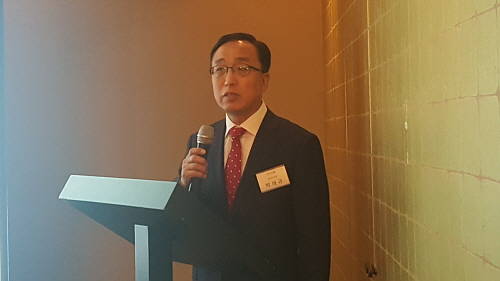 박재규 선익시스템 대표가 31일 기자간담회에서 인사말을 하고 있다. ⓒ 프라임경제