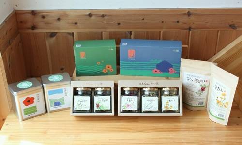 '모후실에서 만난차' 제품들. ⓒ 순천시