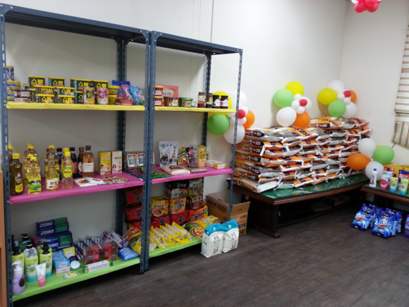 복지마켓 내부. 어려운 당진시 송악읍이 이웃을 위해 마련한 곳이다. ⓒ 당진시청