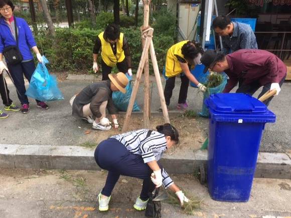 지난 8일 '추석맞이 대청결운동' 모습. ⓒ 대전광역시