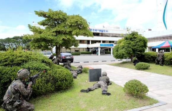 태안군은 지난 8월21일부터 23일까지 원북면 태안발전본부에서 2017 을지연습 실제훈련을 실시했다. ⓒ 태안군청