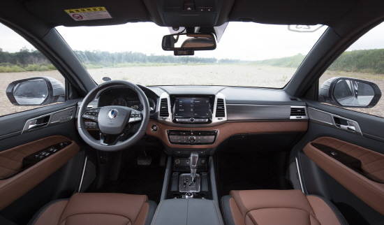 '리파인 디럭스'를 지향하는 G4 렉스턴 실내는 시트배열에 따라 다양한 용도로 활용이 가능하다. ⓒ 쌍용자동차