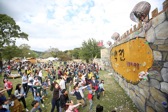 서산해미읍성 석전체험 모습. ⓒ 서산군청