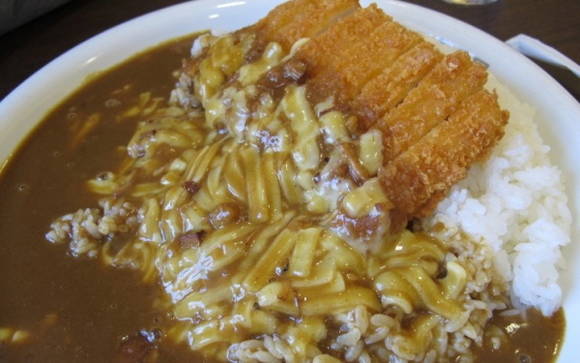 일본에 있는 '코코이치반야(CoCo?番屋)'의 카키후라이 카레의 모습이에요. ⓒ 네이버 블로그