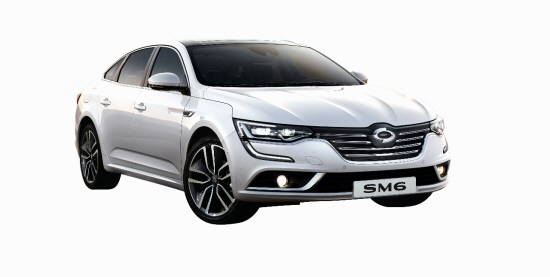 프리미엄 중형 세단 'SM6(사진)'부터 새롭게 구상된 르노삼성 패밀리룩은 부분변경모델 '뉴 QM3'까지 이어져 소비자 인지도를 높이는데 일조했다는 긍정적 평가가 끊이지 않고 있다. ⓒ 르노삼성자동차