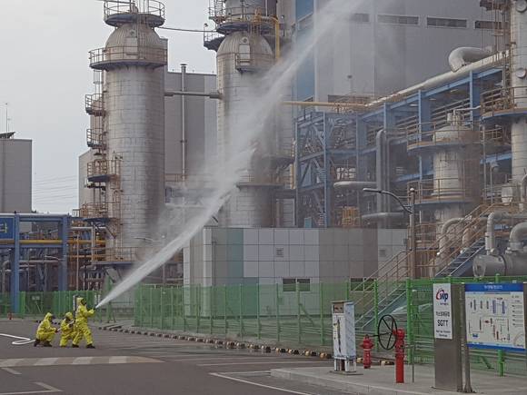 서부발전은 발전소 특성을 고려한 전력분야 재난대응체계 확립 훈련에서 자체 훈련 평가지표 개발 자기주도형 훈련을 시행하고있다. ⓒ 서부발전