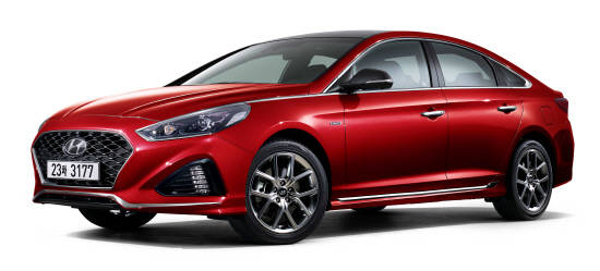 현대차가 국내 최초 트림 개발부터 출시까지 고객과 함께 만든 쏘나타 스페셜 모델 '쏘나타 커스텀 핏'을 12월 한 달 동안 한정 판매한다. ⓒ 현대자동차