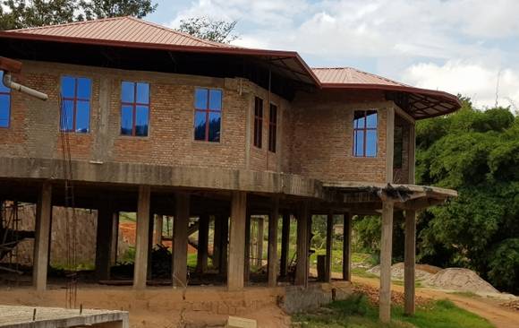 올 9월 개교를 앞둔 UAUR은 현지 인근 주변국가 젊은 청년들을 위한 기술전문대학교로, 낮에는 일하고 저녁엔 공부하는 '주경야독'의 실질적인 전문인중심의 대학교를 목표로 삼고 있다. 사진은 건립 중인 학교 모습. ⓒ 프라임경제