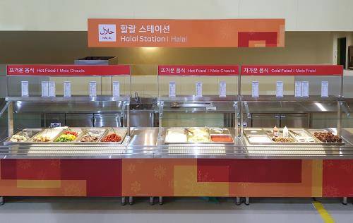 신세계푸드가 운영하는 평창올림픽 선수촌식당의 할랄 스테이션. ⓒ 신세계푸드