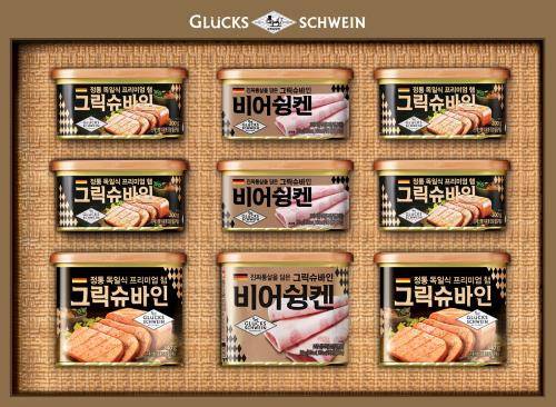 그릭슈바인 선물세트 이미지컷. ⓒ SPC삼립