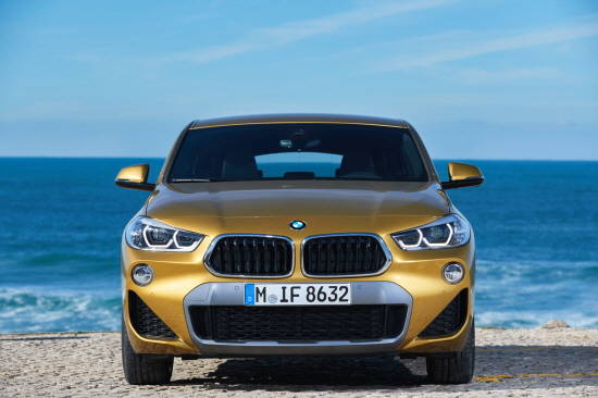 BMW 뉴 X2는 도시에 거주하며 활동적인 삶을 영위하고 디지털 라이프를 즐기는 젊은 소비자에게 적합한 모델이다. ⓒ BMW 그룹 코리아