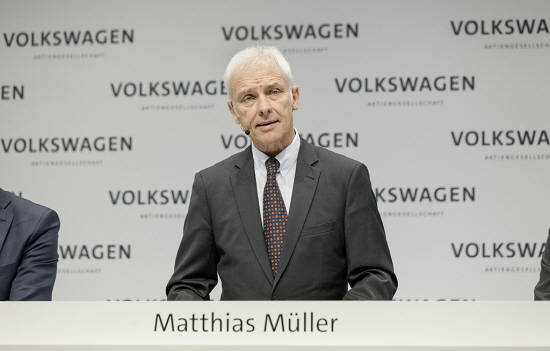 폭스바겐 그룹은 최근 가진 연례 기자간담회에서 오는 2025년 연간 전기차 판매량 300만대를 목표로, 2022년까지 전기차 생산공장을 16곳으로 늘릴 계획이라고 발표했다. ⓒ 폭스바겐 코리아