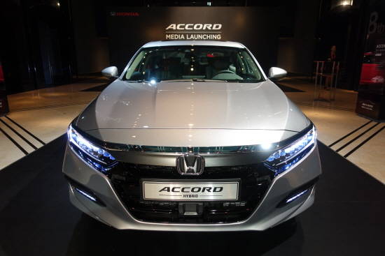 10세대 어코드는 다이내믹 디자인으로 한층 역동적이고 강렬한 스타일링 완성한 것이 특징이다. = 노병우 기자