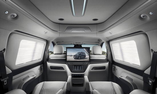 더 뉴 그랜드 스타렉스 리무진 6인승 내장 이미지. ⓒ 현대자동차