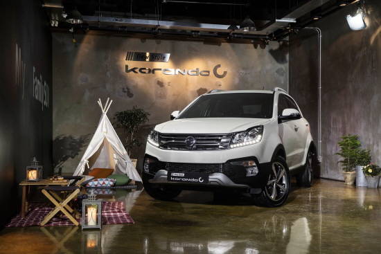 뉴 스타일 코란도 C는 레저용 SUV를 고를 때 빼놓을 수 없는 구성요소인 안전성과 주행능력을 모두 갖췄다. ⓒ 쌍용자동차