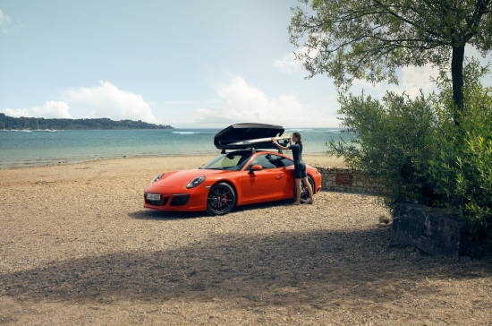 포르쉐코리아가 자사 고객들의 안전한 운행을 위해 '2018 포르쉐 썸머 서비스 캠페인'을 실시한다. ⓒ 포르쉐코리아