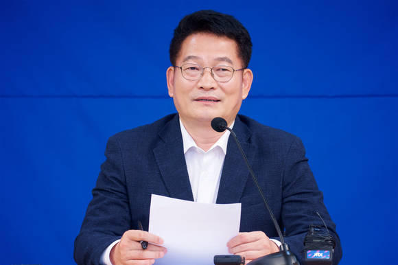 더불어민주당 당대표 후보에 오른 송영길 의원이 13일 오후 2시 국회의원회관 제3세미나실에서 '국회 출입기자 간담회'를 개최했다. ⓒ 송영길 의원실