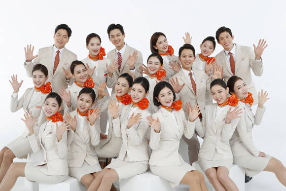 제주항공이 올 하반기에 신입 및 경력사원 160여명을 채용한다. ⓒ 제주항공