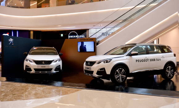 푸조 SUV 팝업스토어의 모습. ⓒ 한불모터스