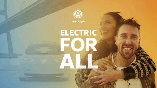 폭스바겐이 드레스덴 투명유리 공장에서 전기차 대중화를 선도하기 위한 '일렉트릭 포 올(ELECTRIC FOR ALL)' 전략을 발표했다. ⓒ 폭스바겐 코리아