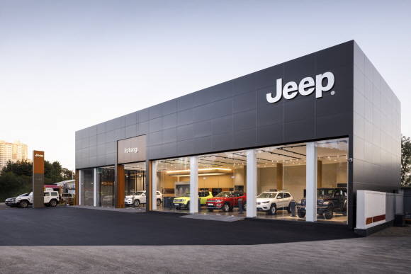 포항 지프 전용 전시장의 모습. ⓒ FCA 코리아